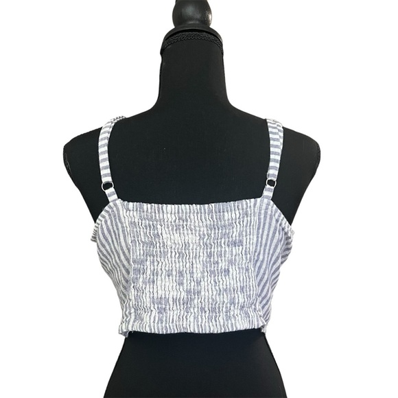 Universal Thread M Striped Babydoll Linen Blend Coastal Chic Beachy Crop Top - Picture 8 of 9